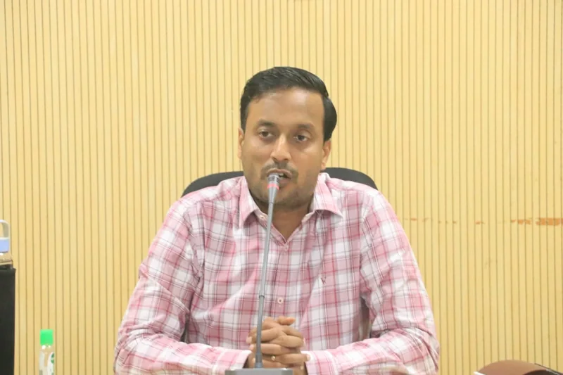 ग्राम पंचायत भवनों की दीवारों पर प्रदर्शित होंगी पंजीयन शुल्क की दरें