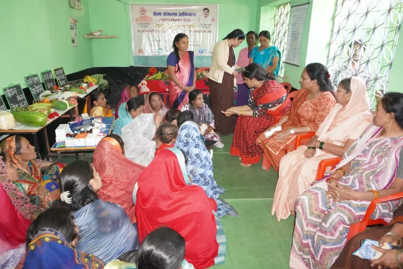 कलेक्टर ने पौनारकला आंगनवाड़ी केंद्र का किया निरीक्षणगर्भवती महिलाओं को संतुलित आहार के प्रति किया जागरूक…